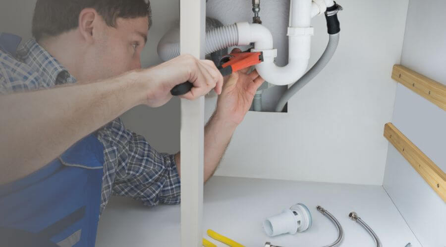 Professional emergency plumbing in Hutchins, TX